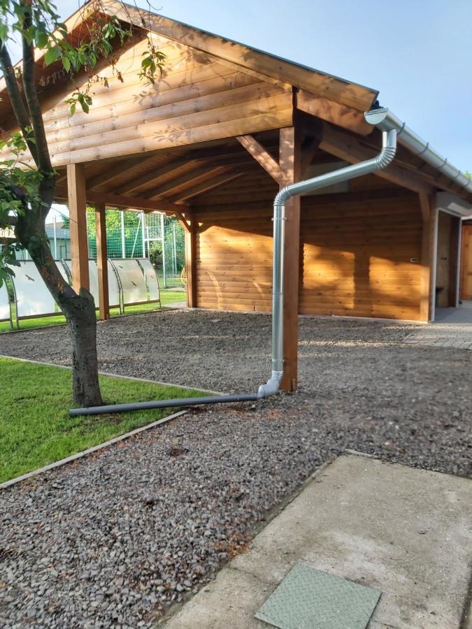 Apartamento Németi Apartmanház Hajdúszoboszló Exterior foto