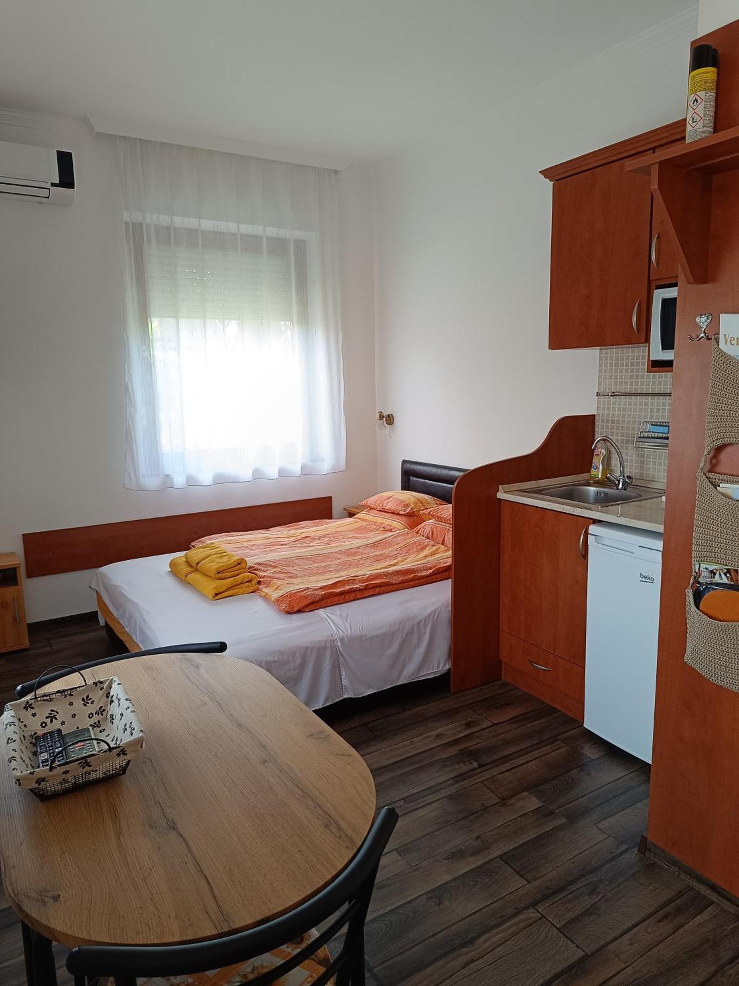 Apartamento Németi Apartmanház Hajdúszoboszló Exterior foto