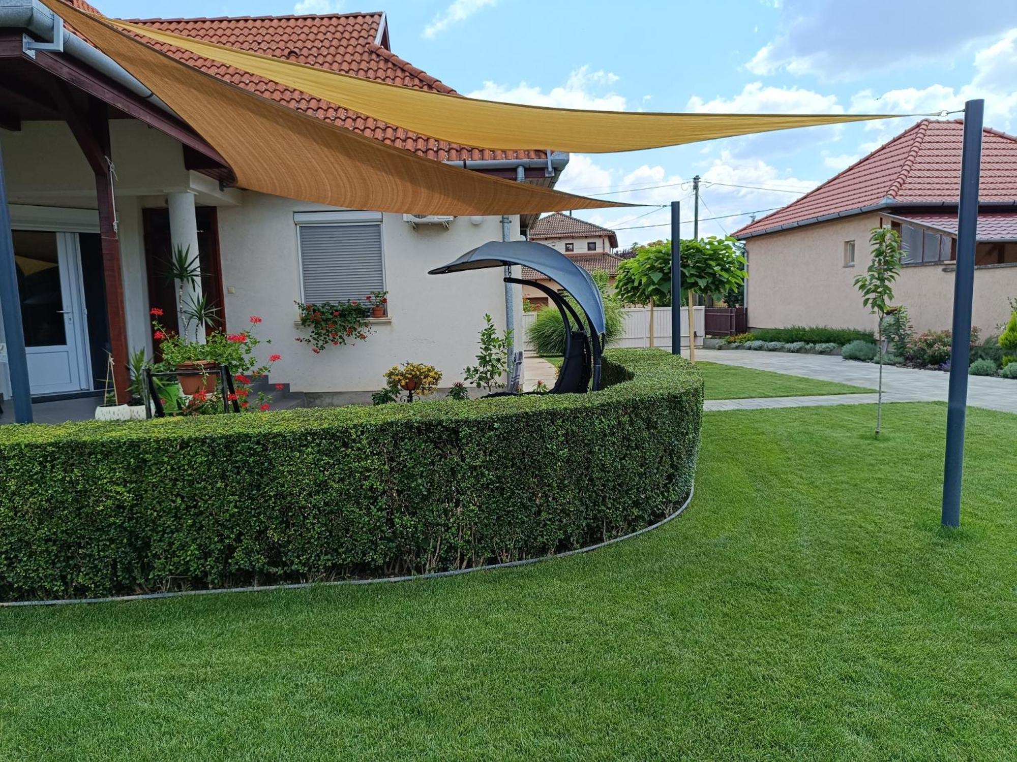 Apartamento Németi Apartmanház Hajdúszoboszló Exterior foto